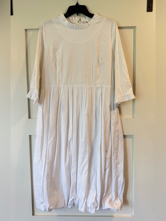 Dainty Jewells Dresses & Skirts - Dainty Jewells White Pleated Dress